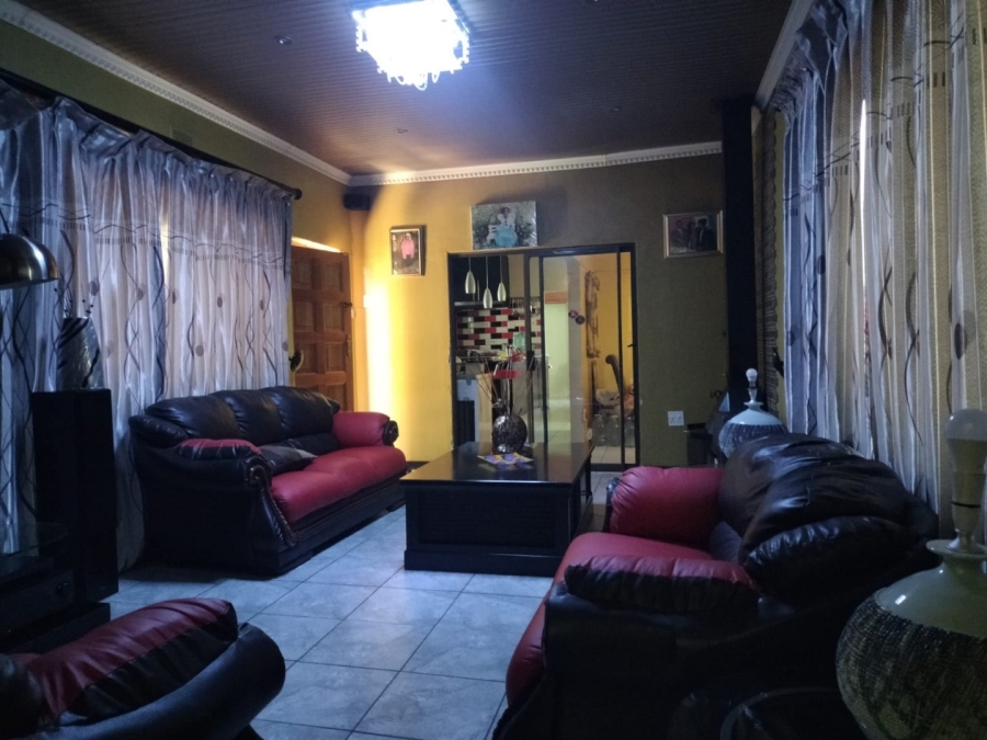 3 Bedroom Property for Sale in Wilgehof Free State